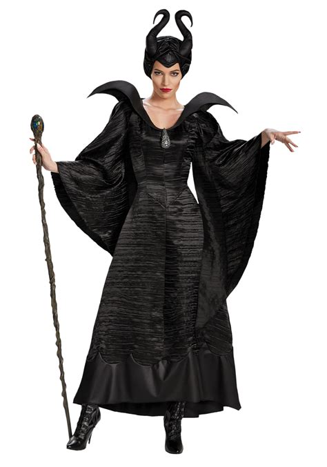 Maleficient halloween costume - Maleficent Costume Dress & Cloak- Adults - Halloween Cosplay, Disney Villian, Disney Halloween Costume (294) Sale Price £164.06 £ 164.06